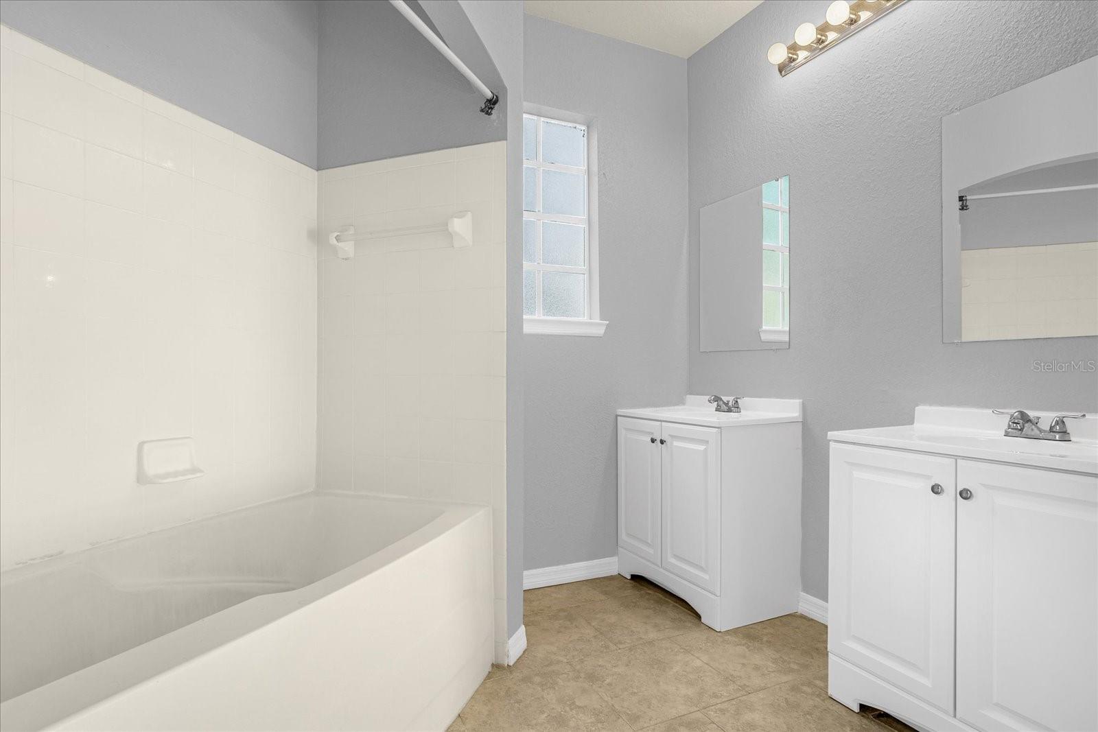 102 Vista Verdi Unit 100, Lake Mary, FL 32746