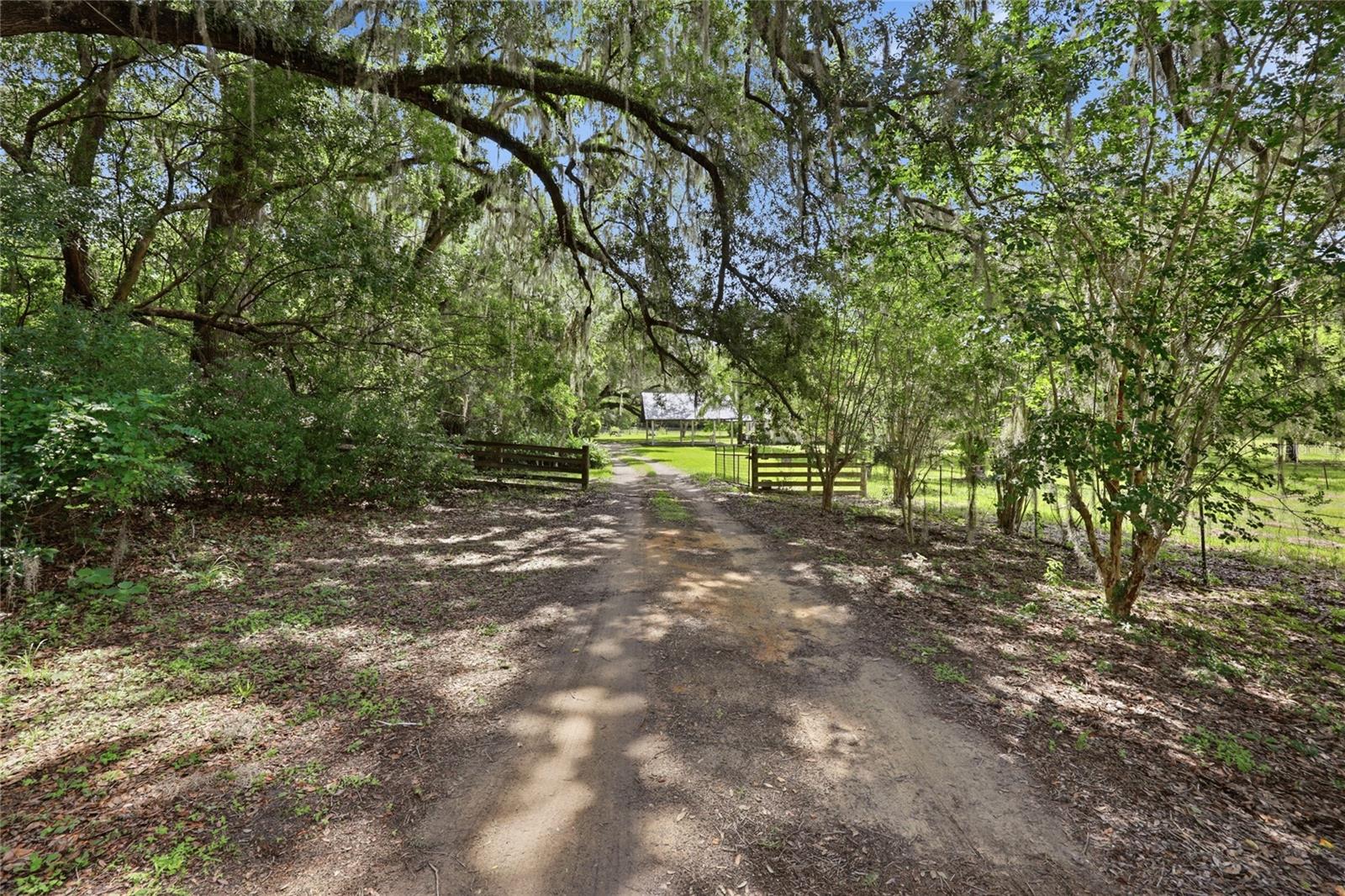 22929 County Road 1474, Hawthorne, FL 32640