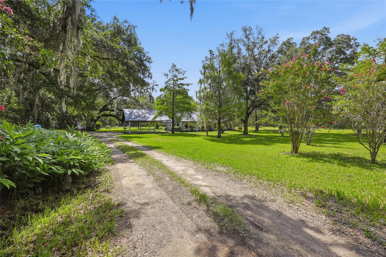 22929 County Road 1474, Hawthorne, FL 32640
