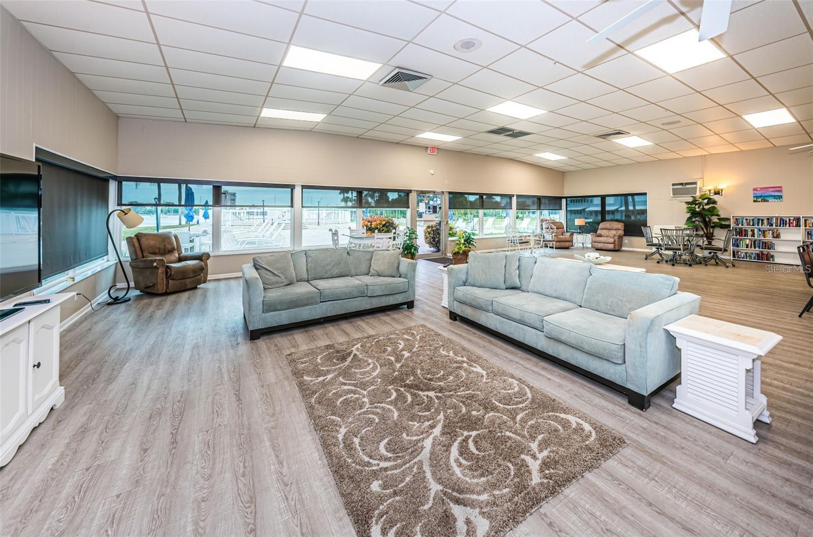 1868 Shore Unit 102, South Pasadena, FL 33707