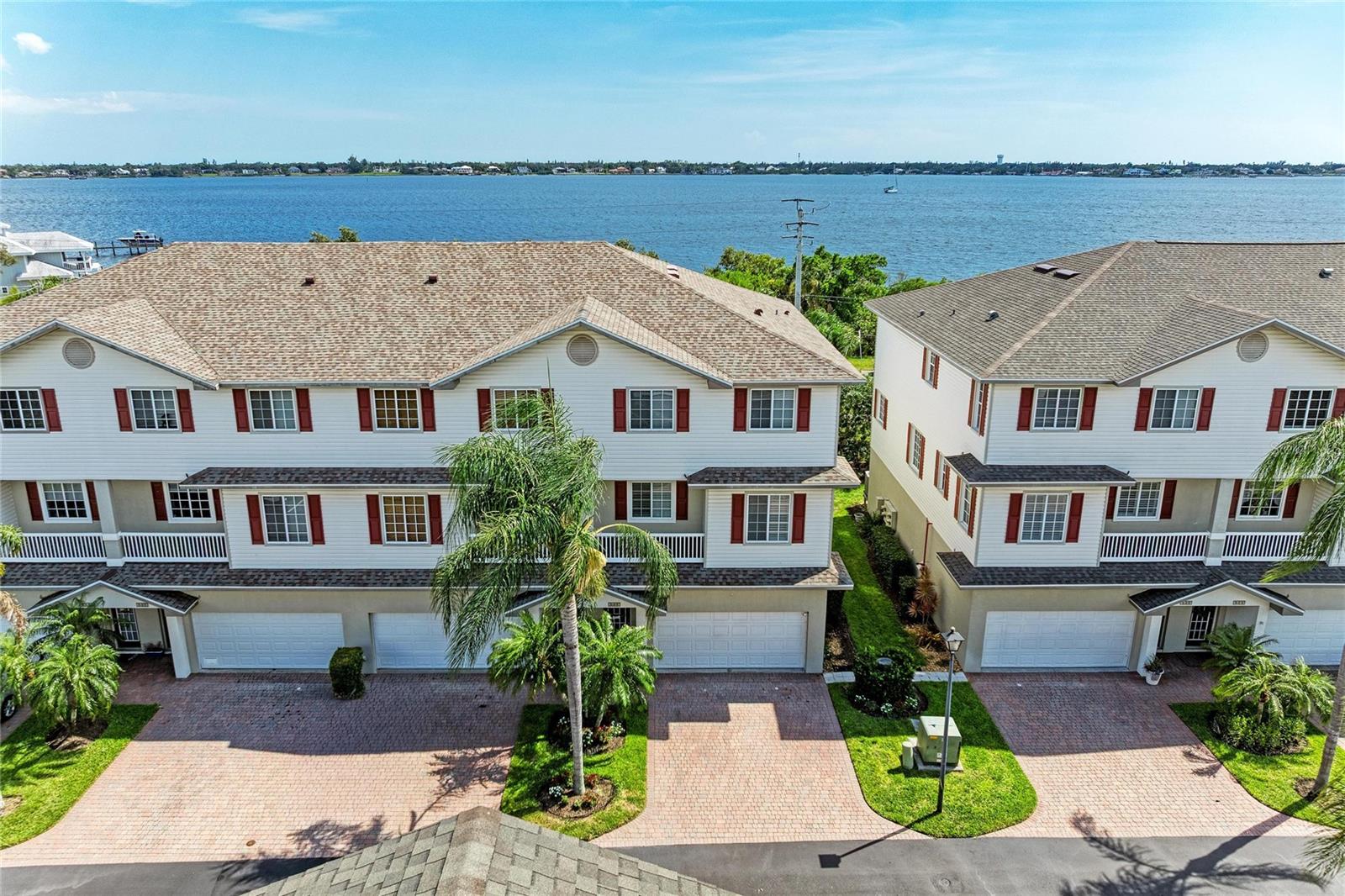 3607 10th, Palmetto, FL 34221