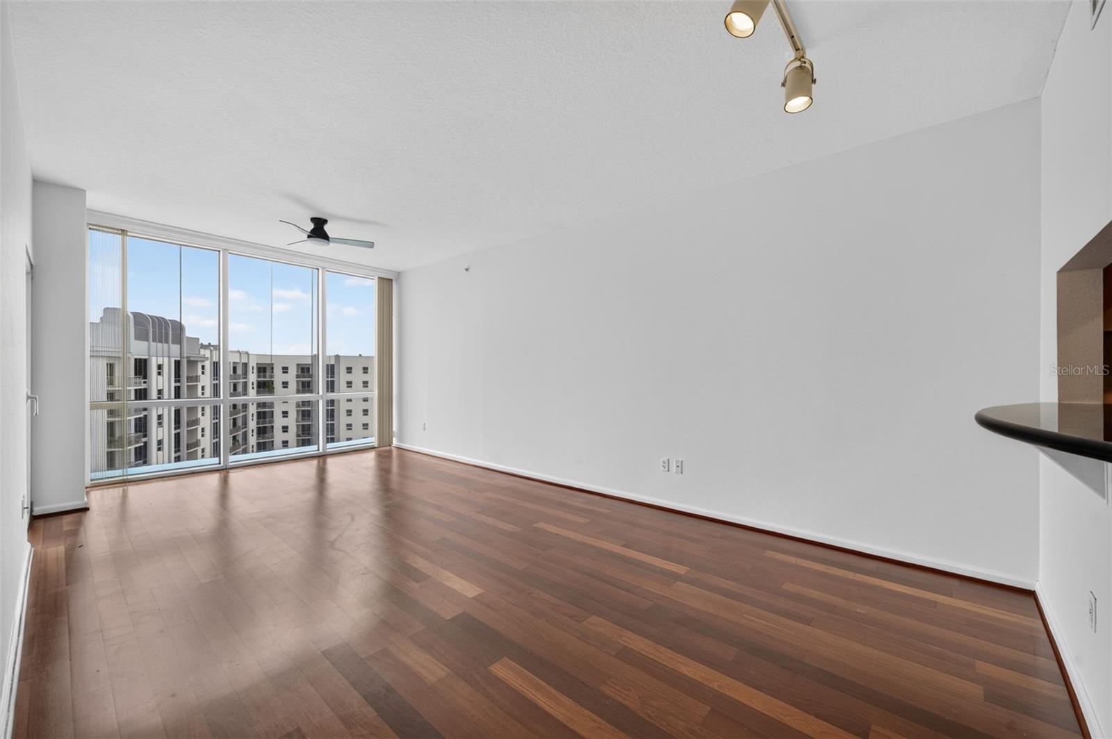 322 Central Unit 1913, Orlando, FL 32801