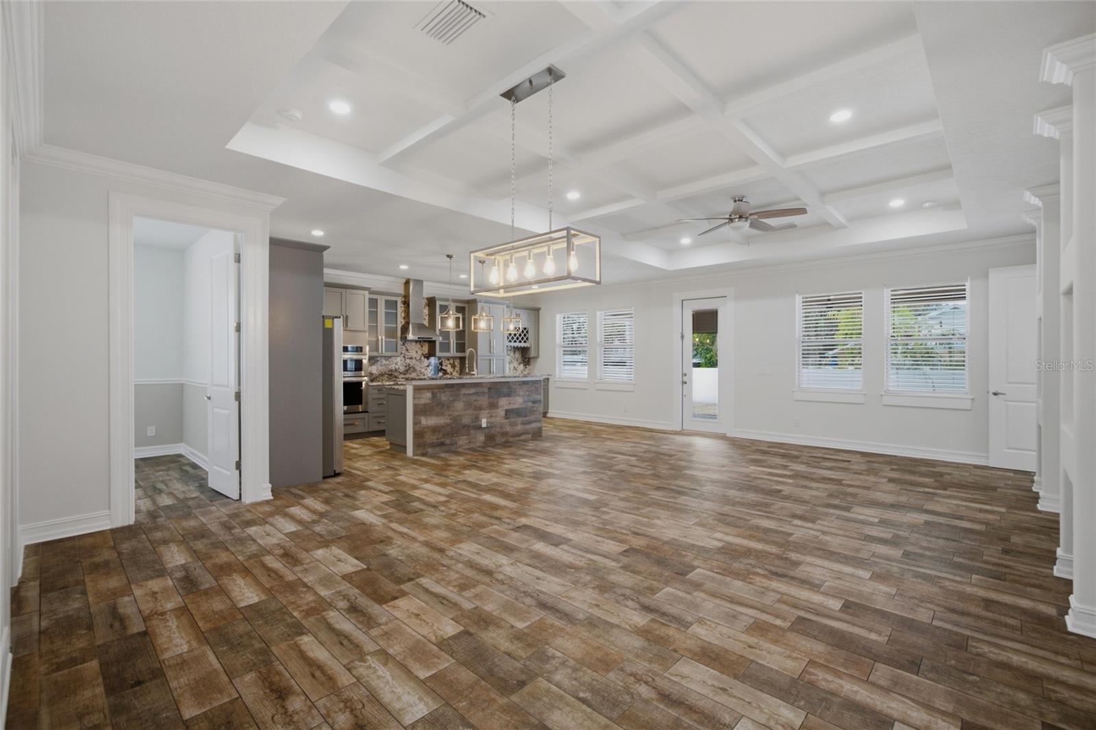 1707 Emma, Tampa, FL 33610