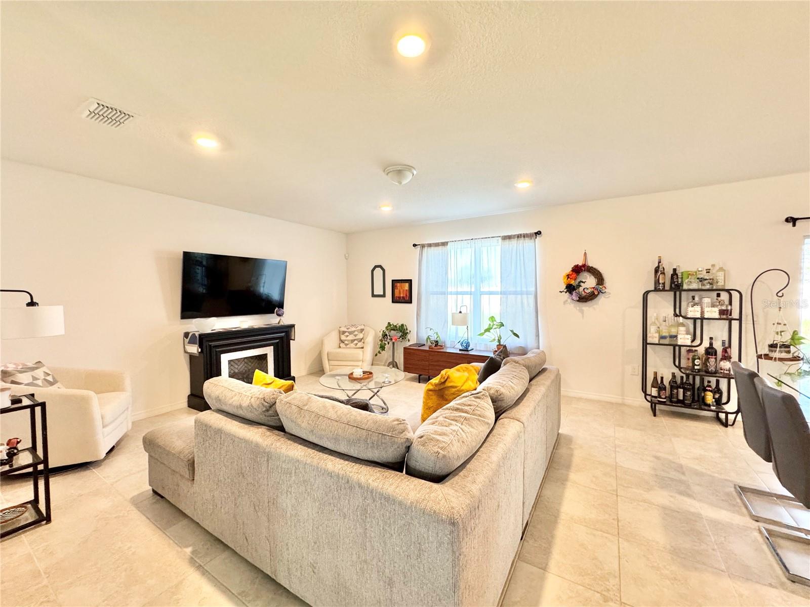 557 Pine Tree, Lake Alfred, FL 33850