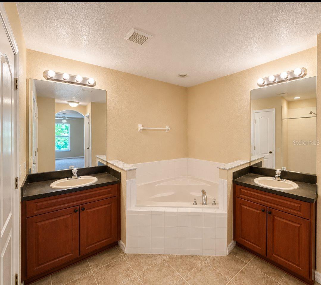 333 Gardenia, Poinciana, FL 34759