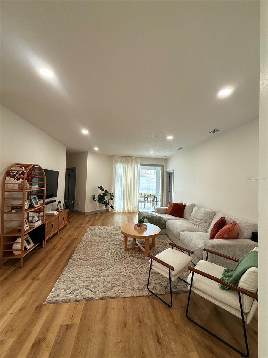 15020 Lake Azure, Orlando, FL 32824