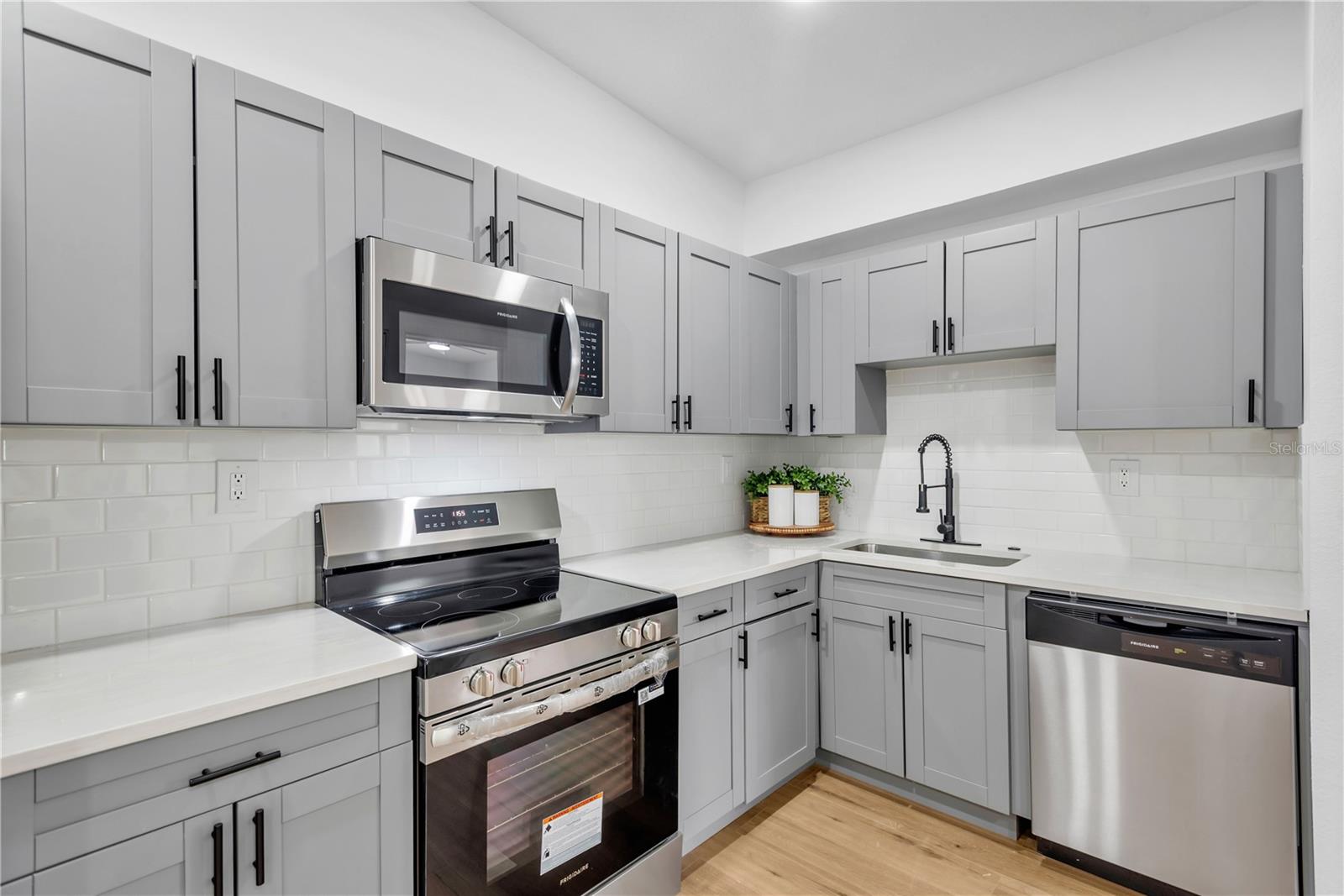 4628 15th, St Petersburg, FL 33711
