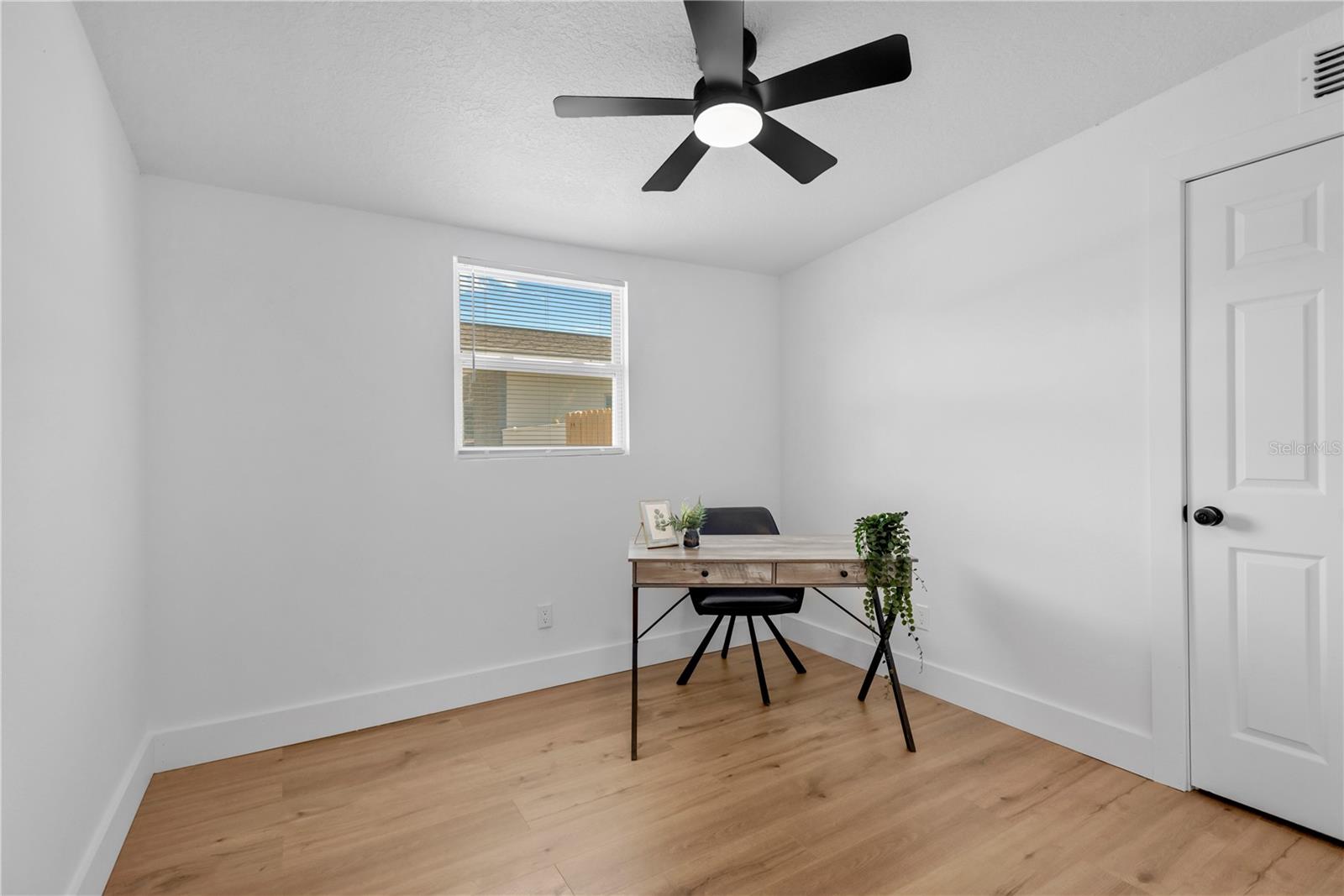 4628 15th, St Petersburg, FL 33711
