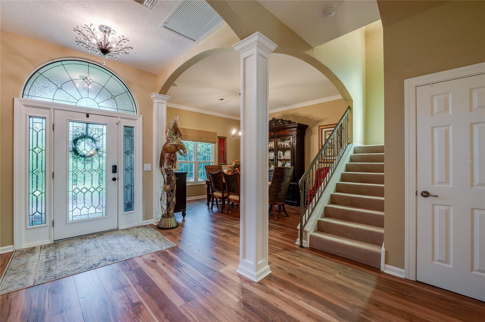 1259 Avenida de Las Casas, Lady Lake, FL 32159