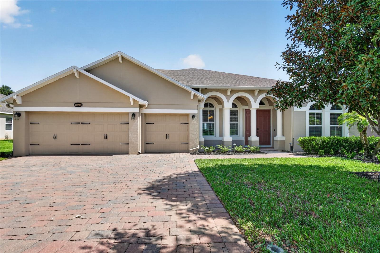 31948 Geoff, Sorrento, FL 32776