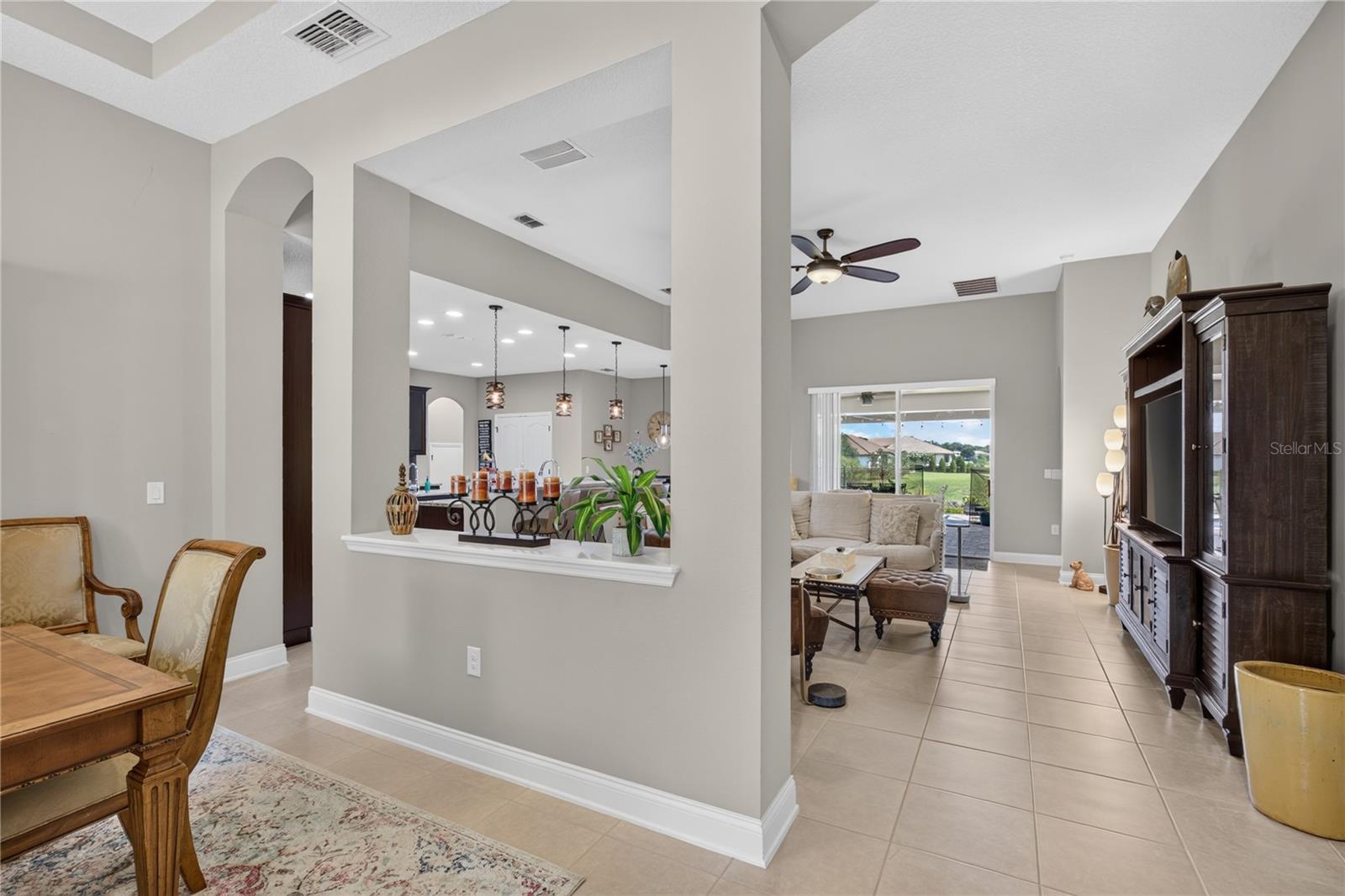 31948 Geoff, Sorrento, FL 32776