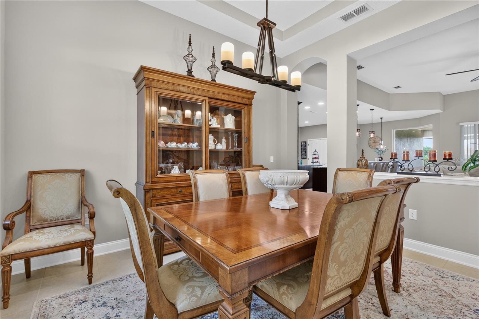 31948 Geoff, Sorrento, FL 32776