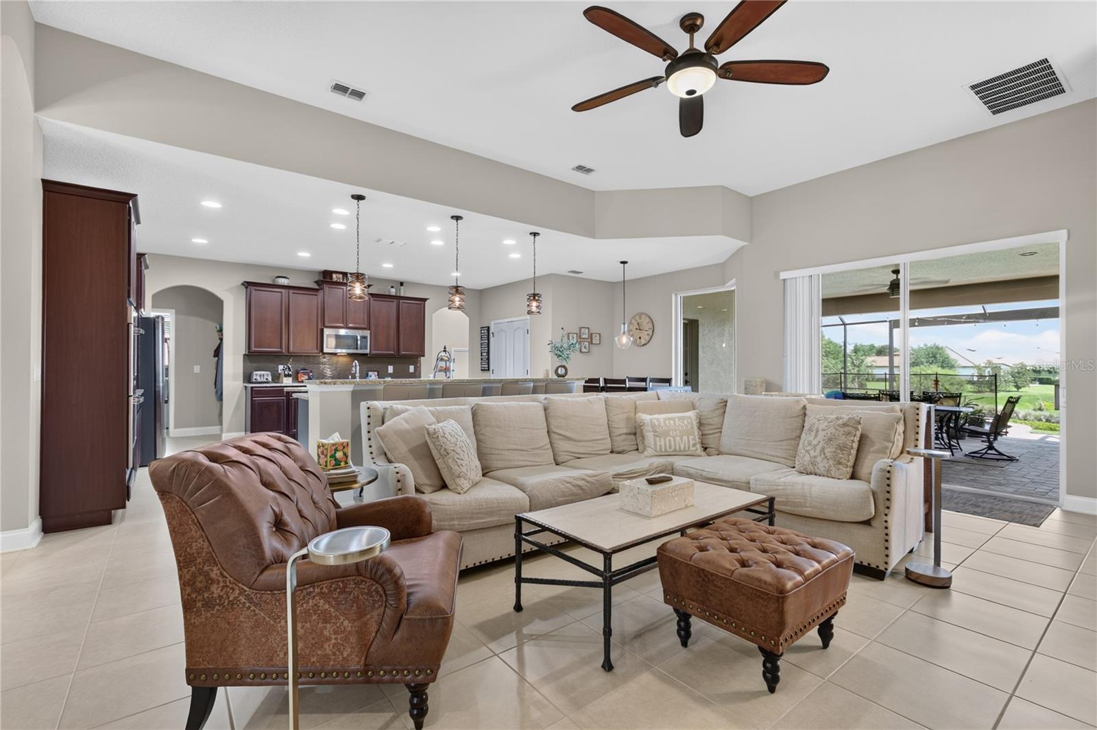 31948 Geoff, Sorrento, FL 32776