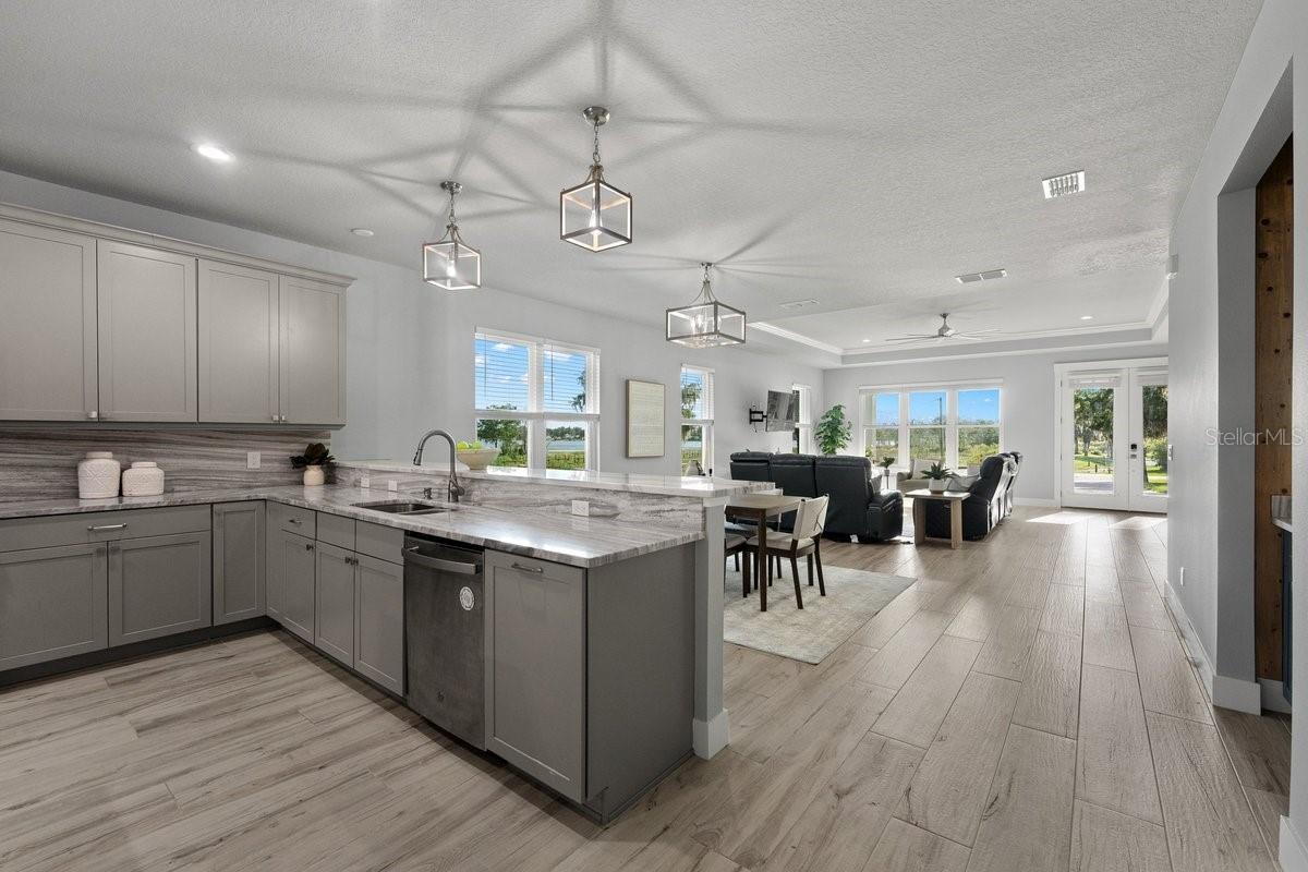 590 Lake Winnemissett, Deland, FL 32724