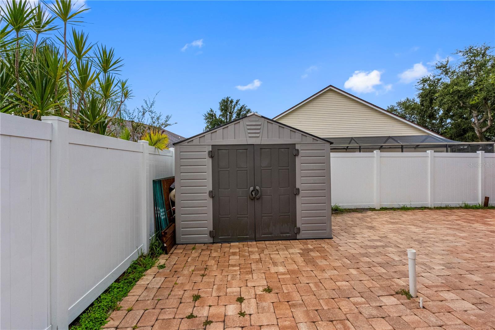 3306 Pin Oak, Tampa, FL 33618