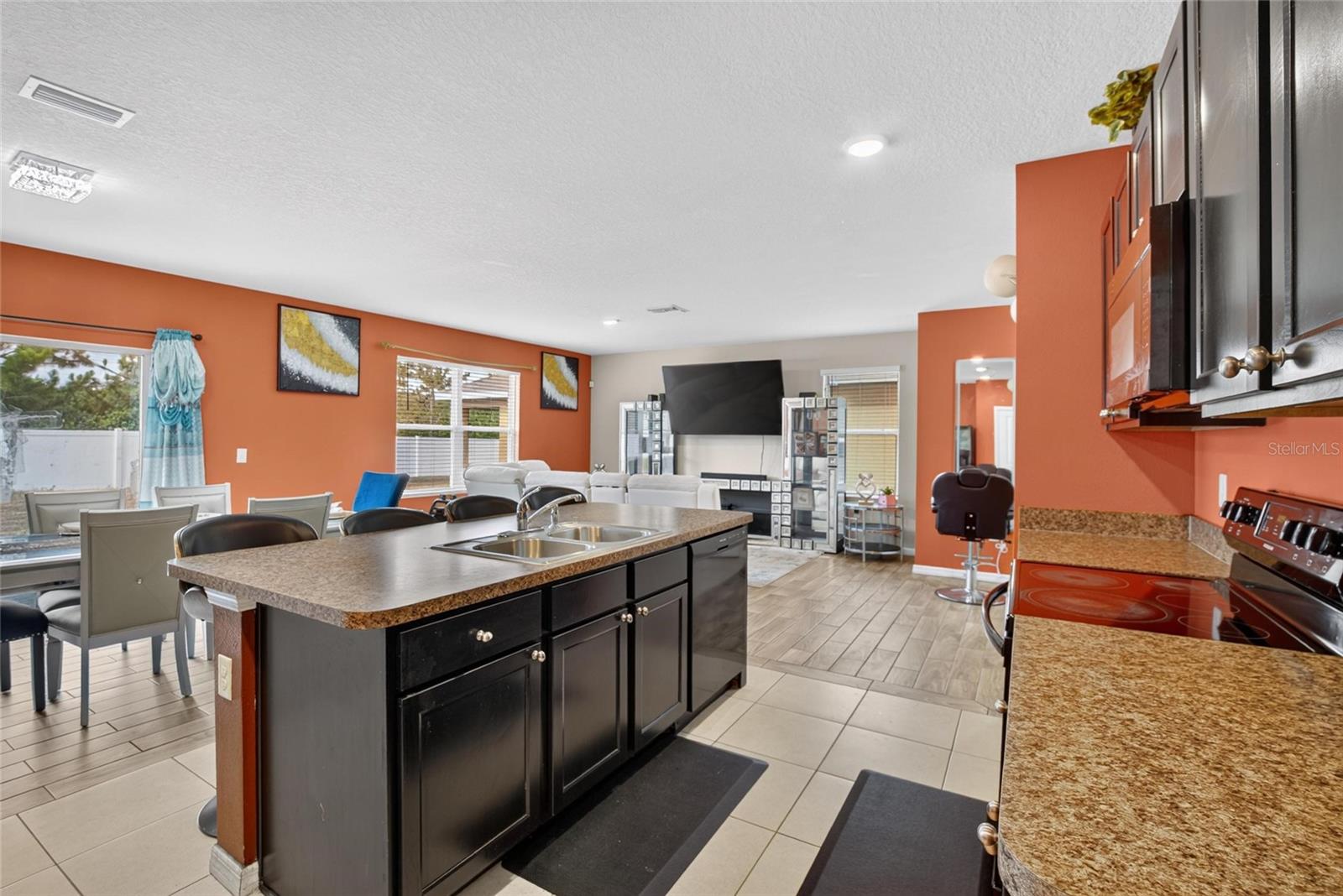 10231 Geese Trail, Sun City Center, FL 33573