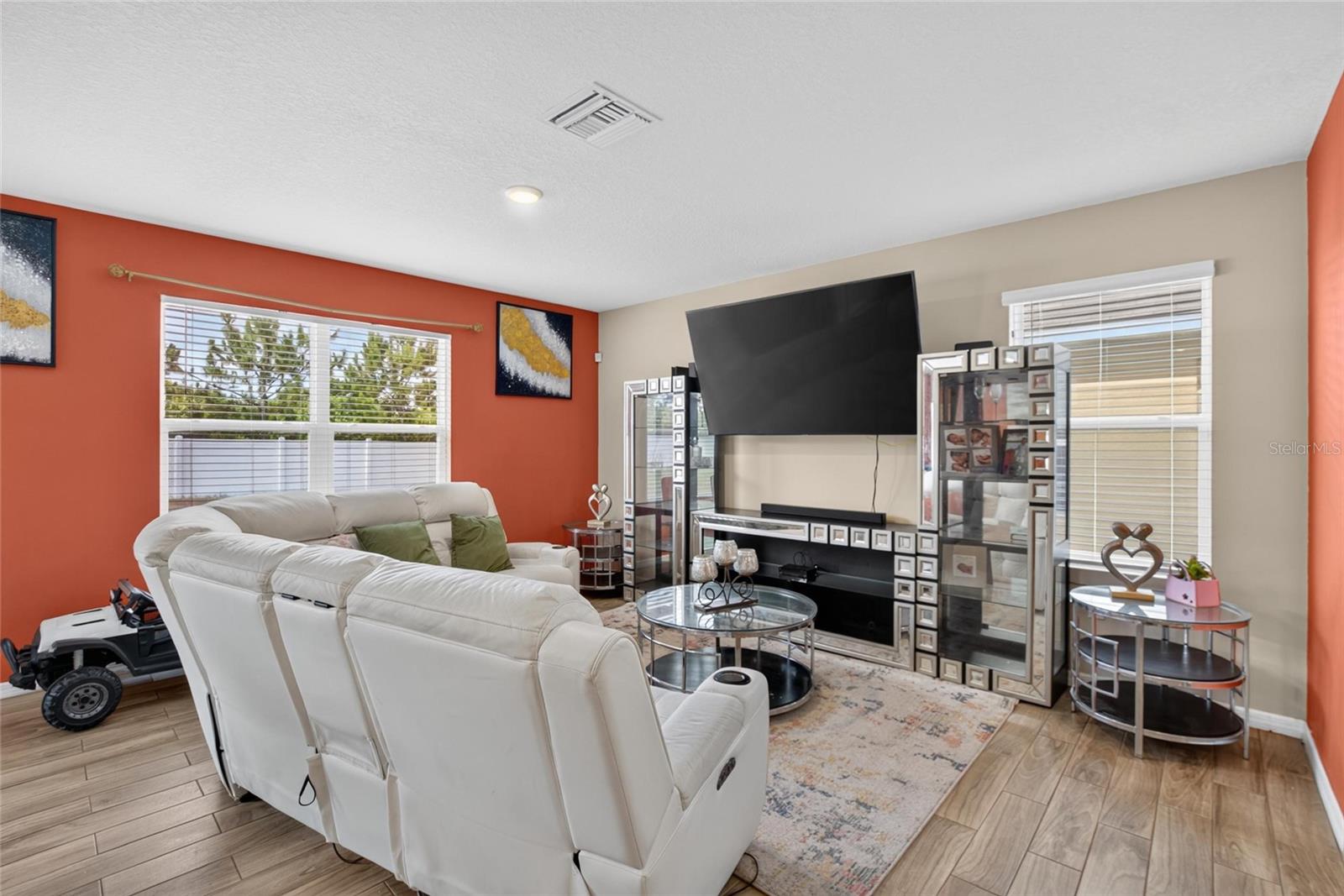 10231 Geese Trail, Sun City Center, FL 33573