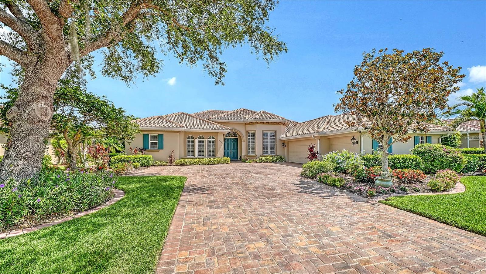 225 Pesaro, North Venice, FL 34275