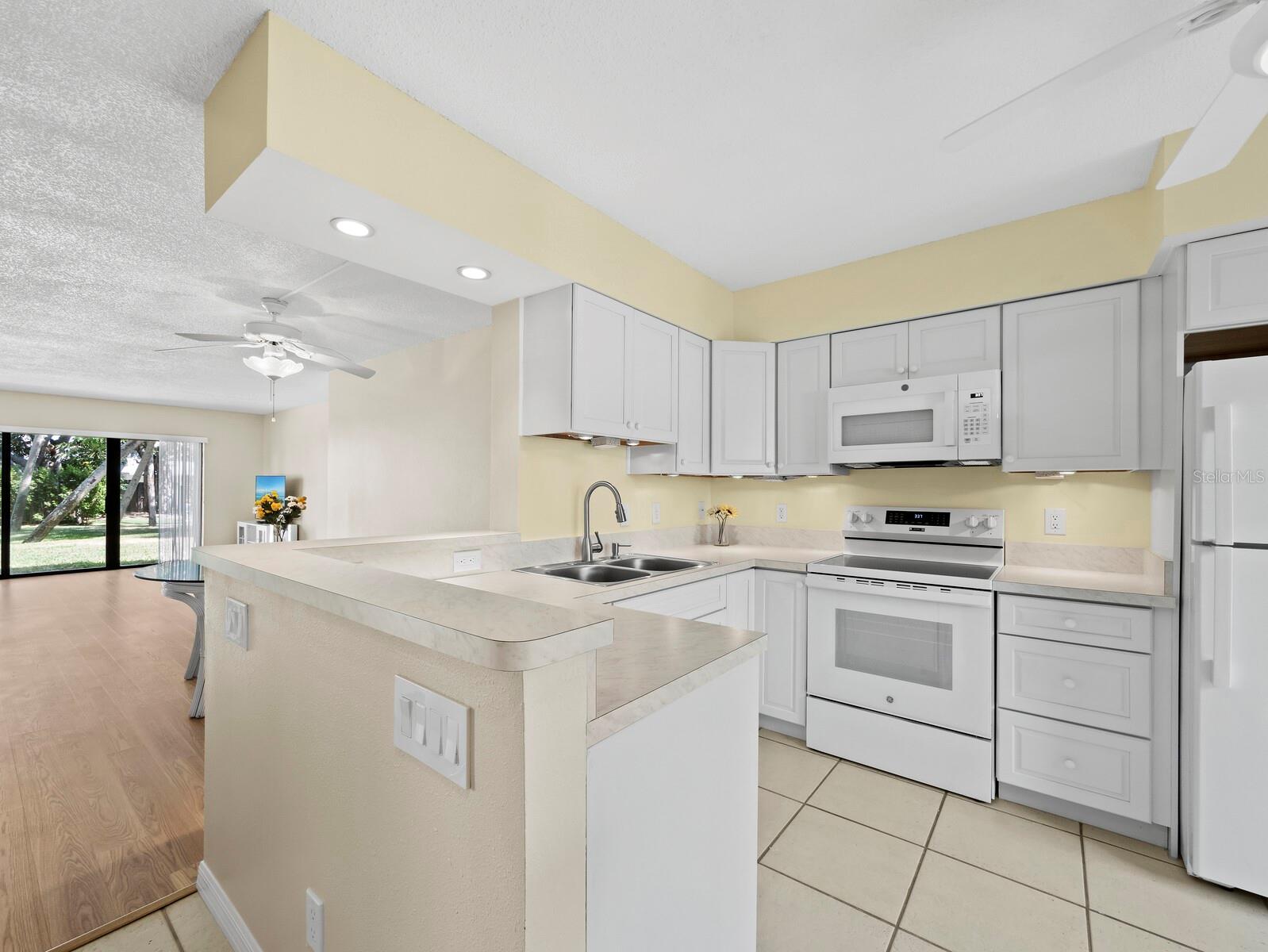 5260 Gulf of Mexico Unit 413, Longboat Key, FL 34228