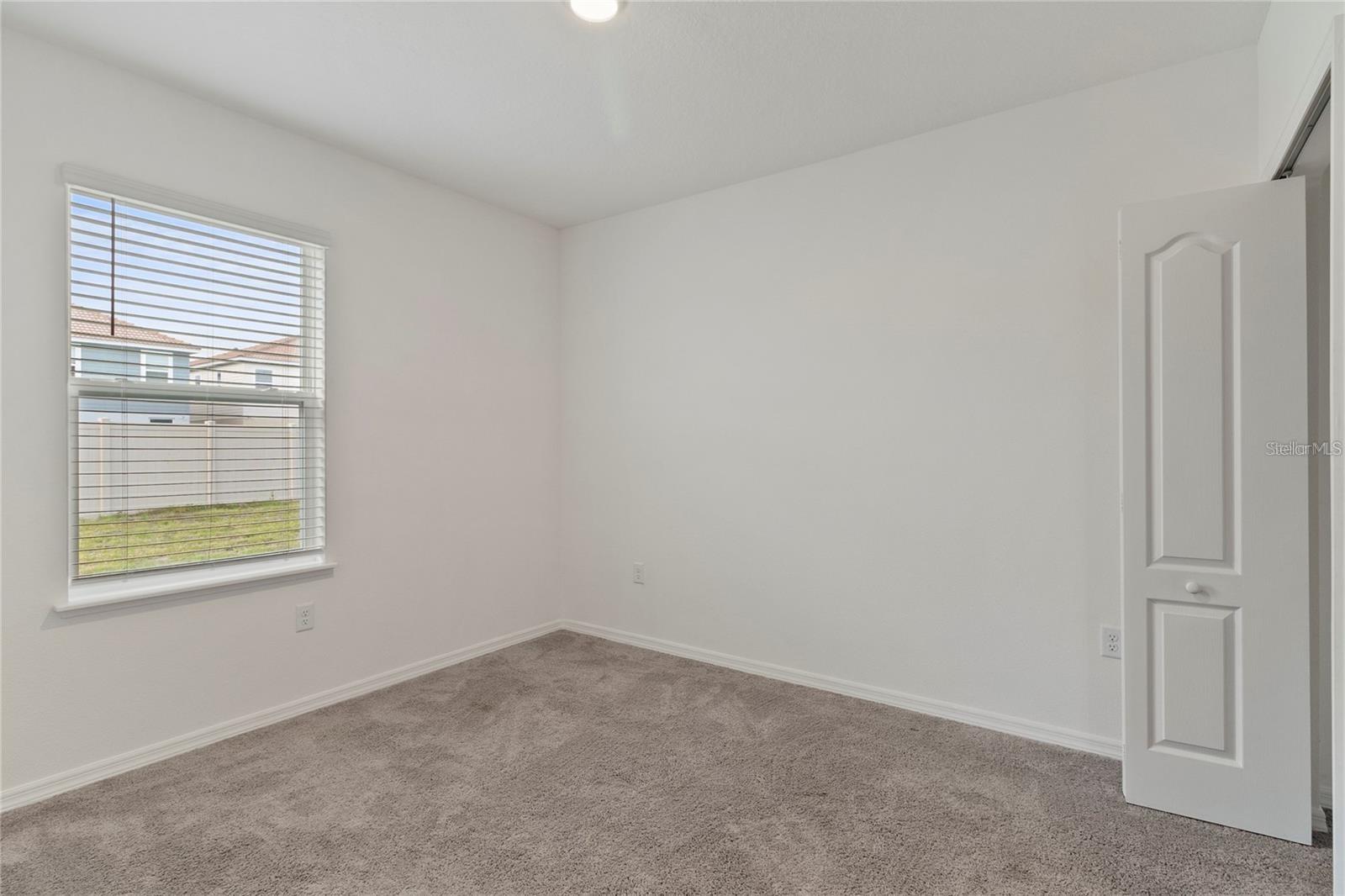 1154 Oak Bluff, Davenport, FL 33837