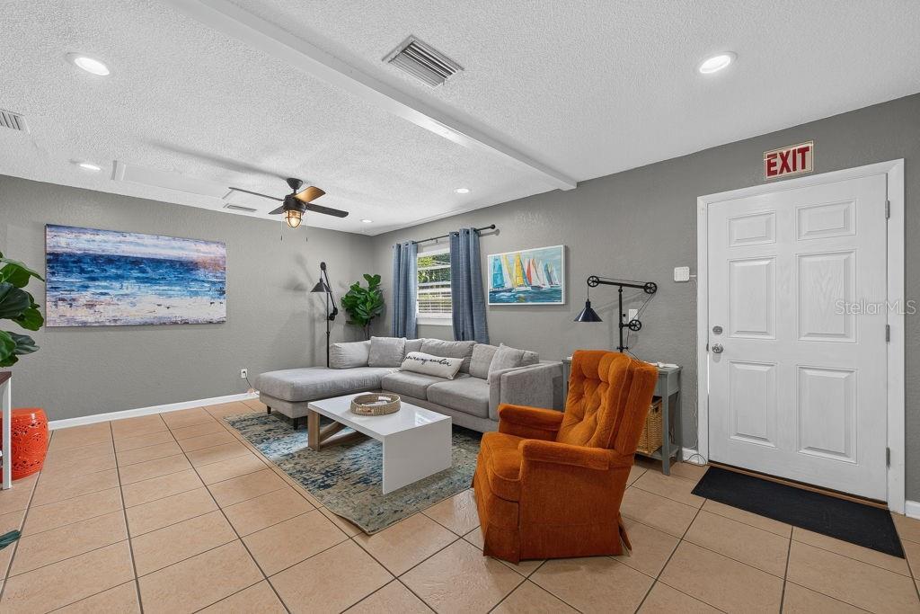610 1st, Largo, FL 33770