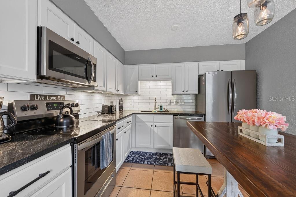 610 1st, Largo, FL 33770