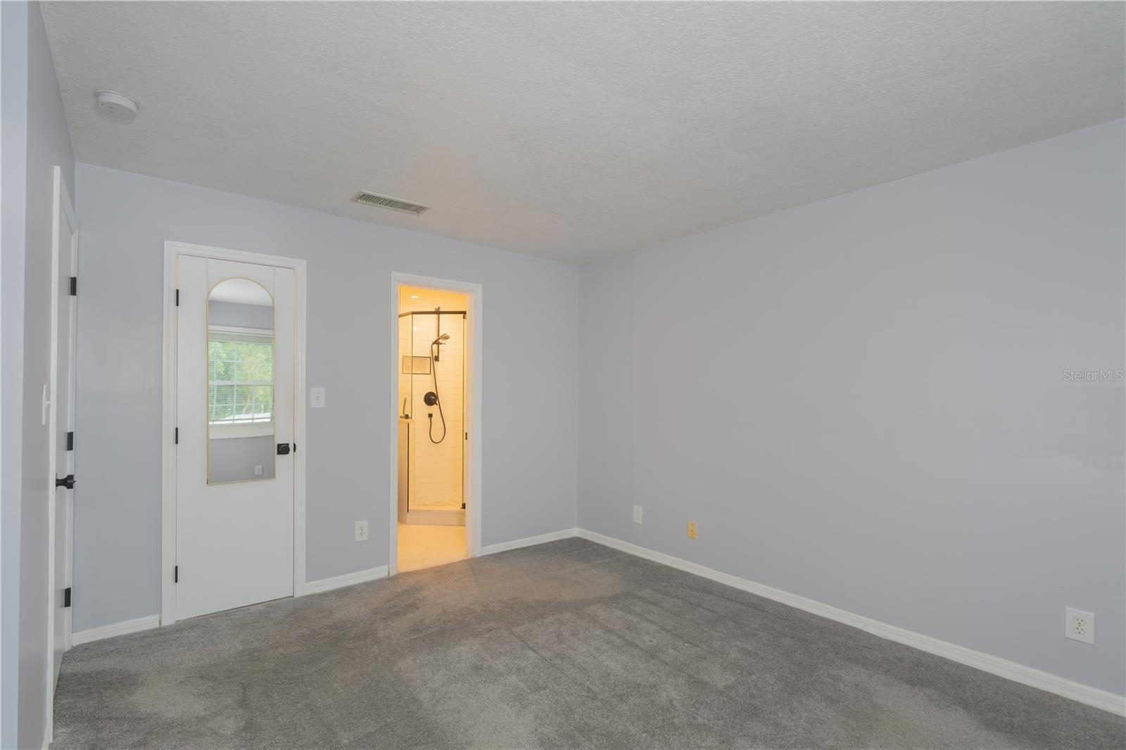 123 Seahorse Unit D, St Petersburg, FL 33705