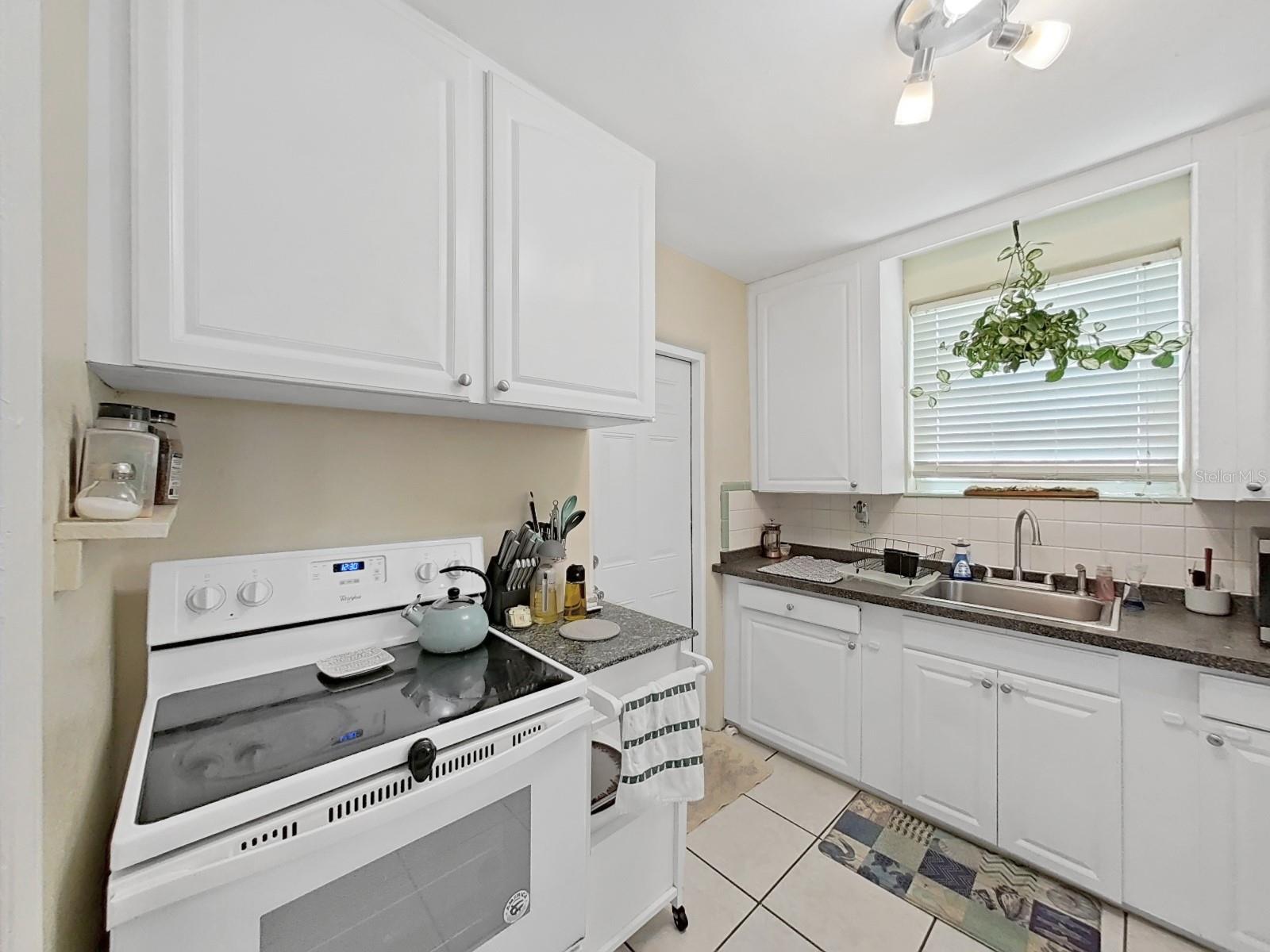 2730 Edwards, St Petersburg, FL 33705