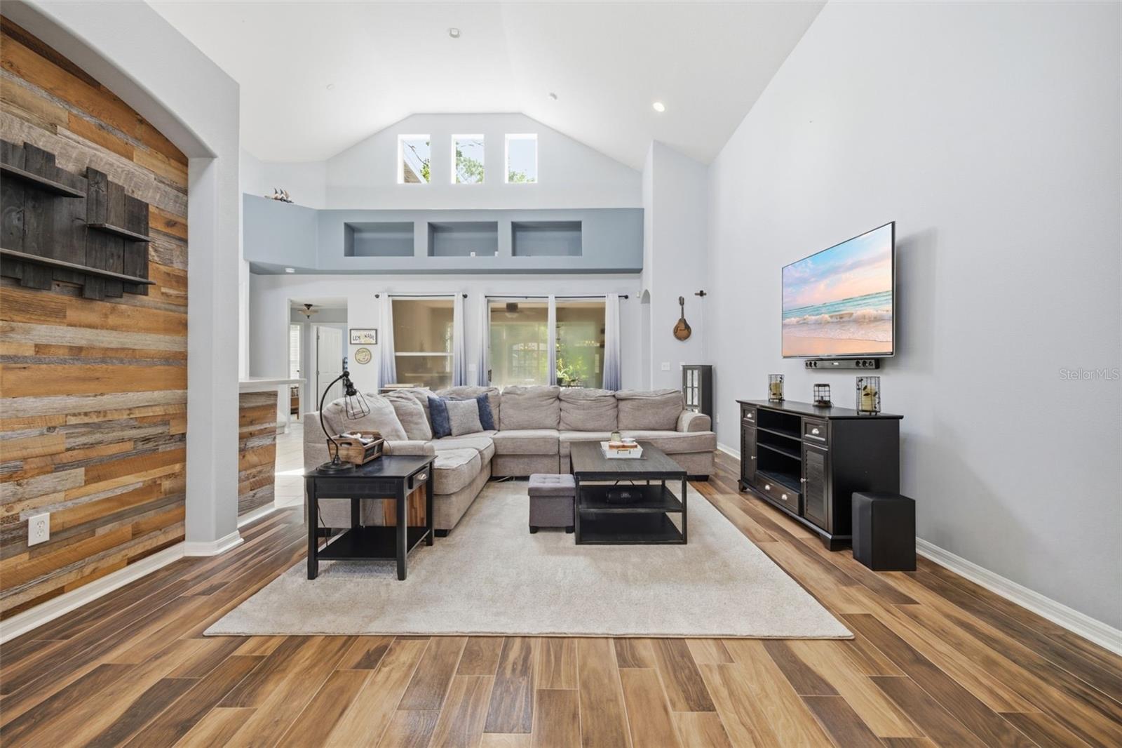 6846 Pine Springs, Wesley Chapel, FL 33545