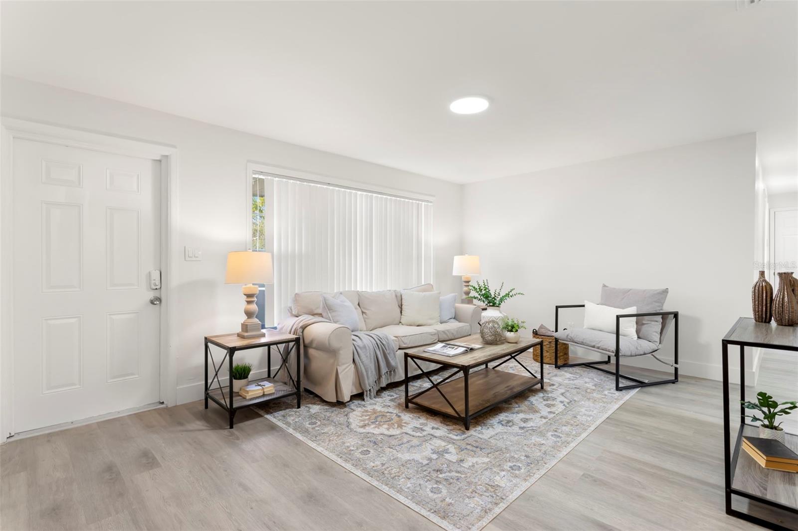 1524 Arizona, St Petersburg, FL 33703
