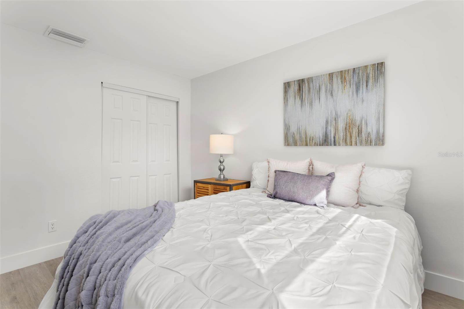 1524 Arizona, St Petersburg, FL 33703