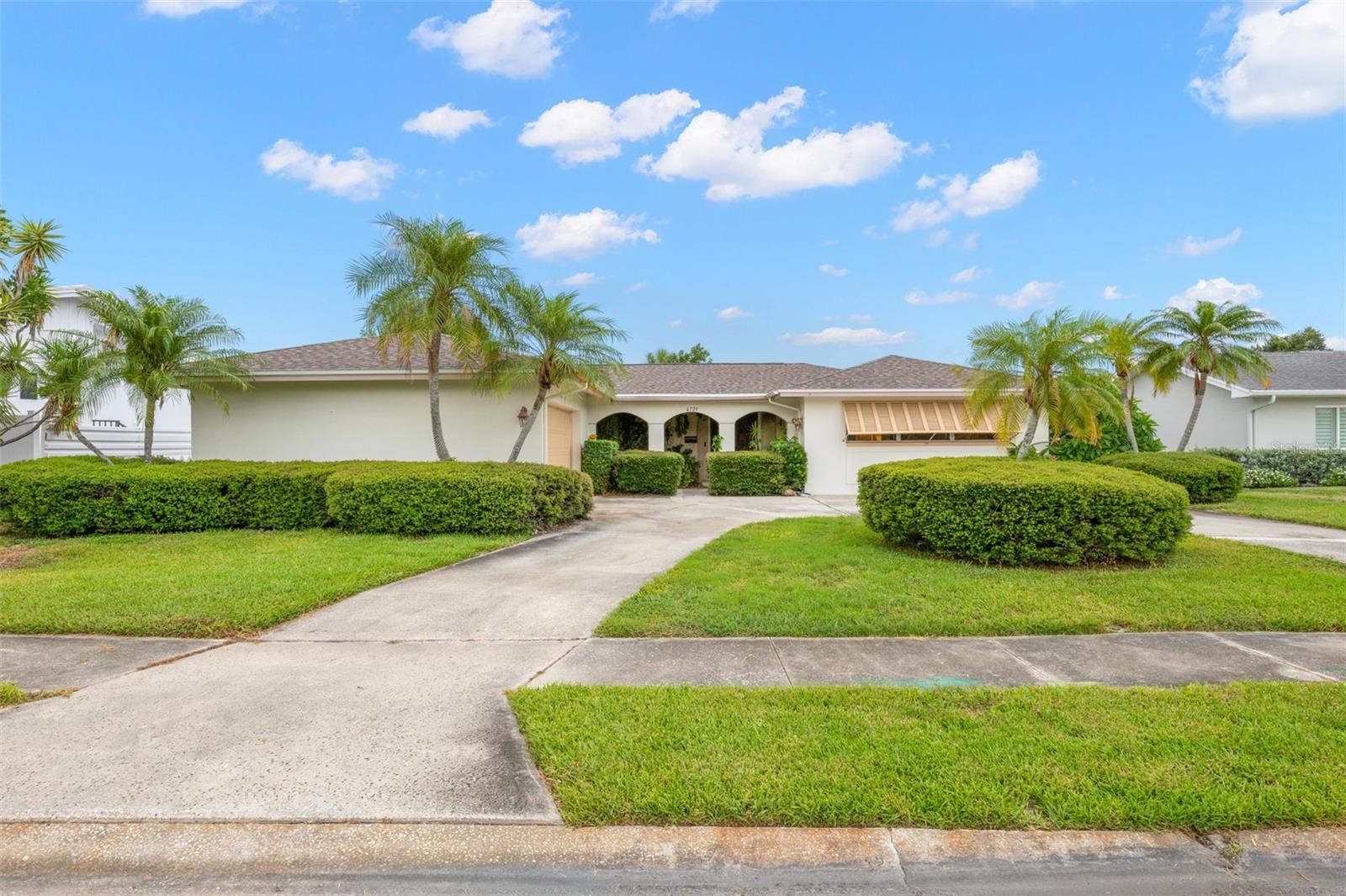 6729 Tequesta, Seminole, FL 33777