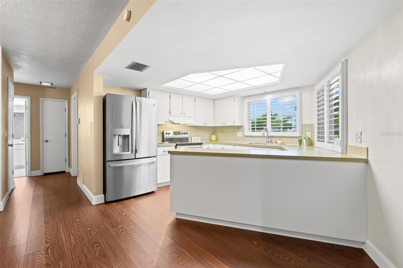 6729 Tequesta, Seminole, FL 33777