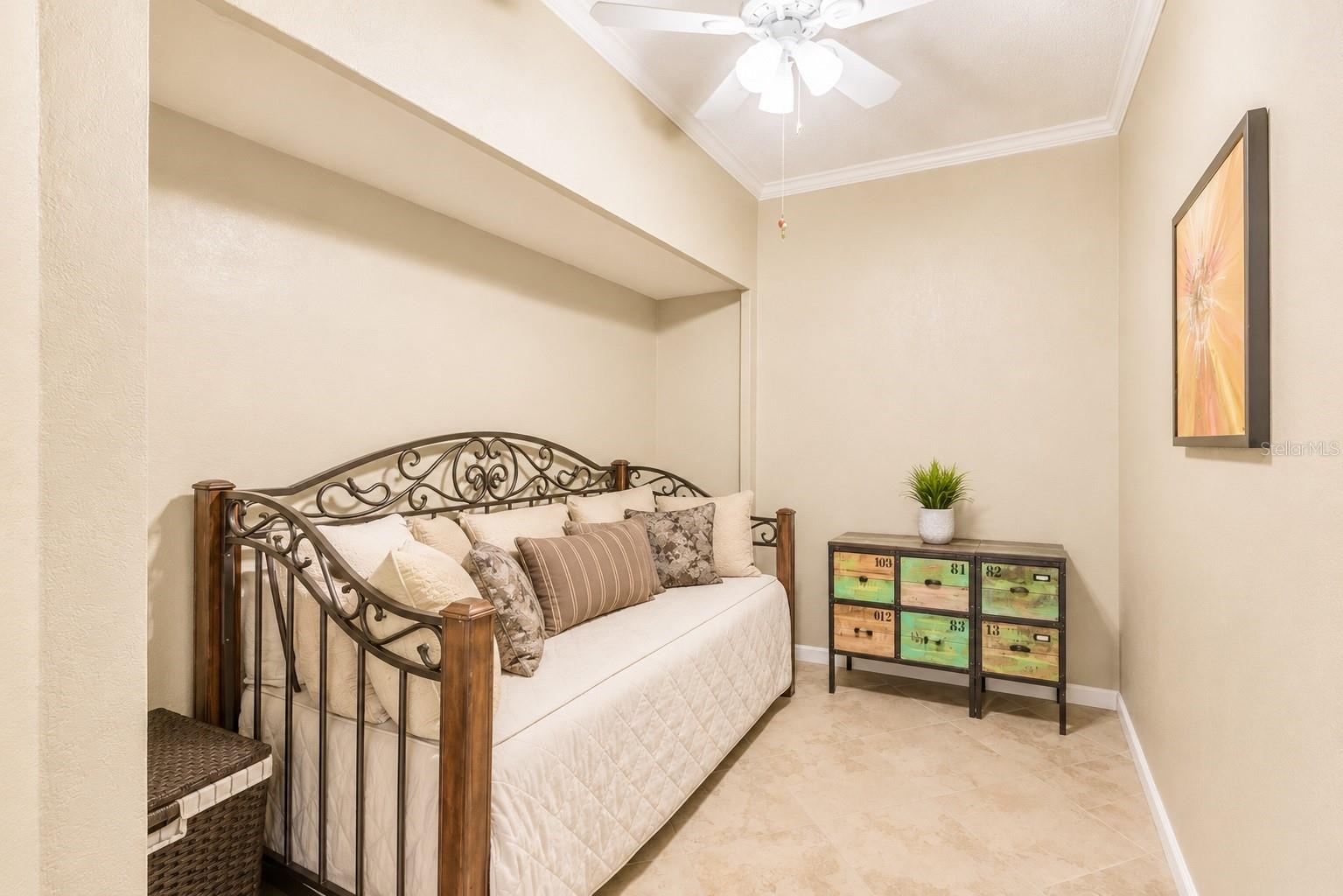 880 Mandalay Unit C801, Clearwater Beach, FL 33767
