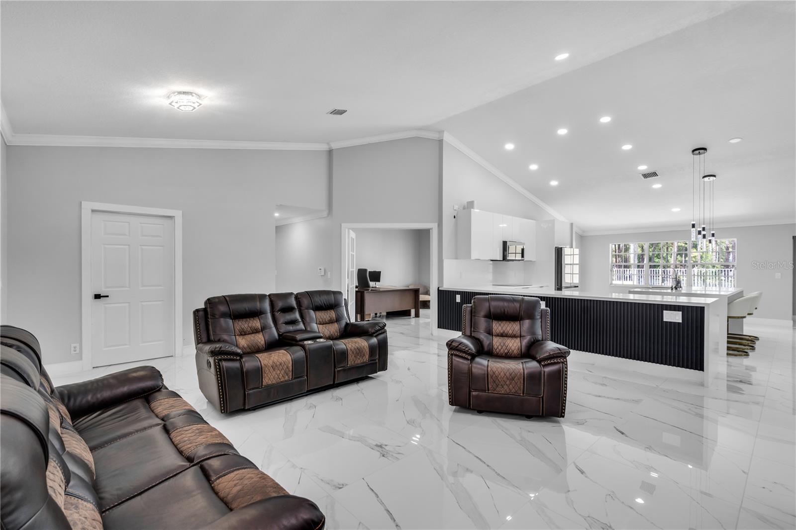 17075 Orange Grove, Loxahatchee, FL 33470