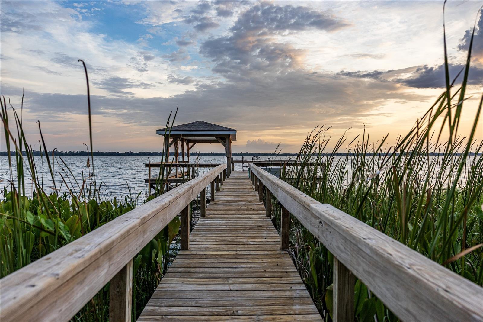 32834 Lakeshore, Tavares, FL 32778