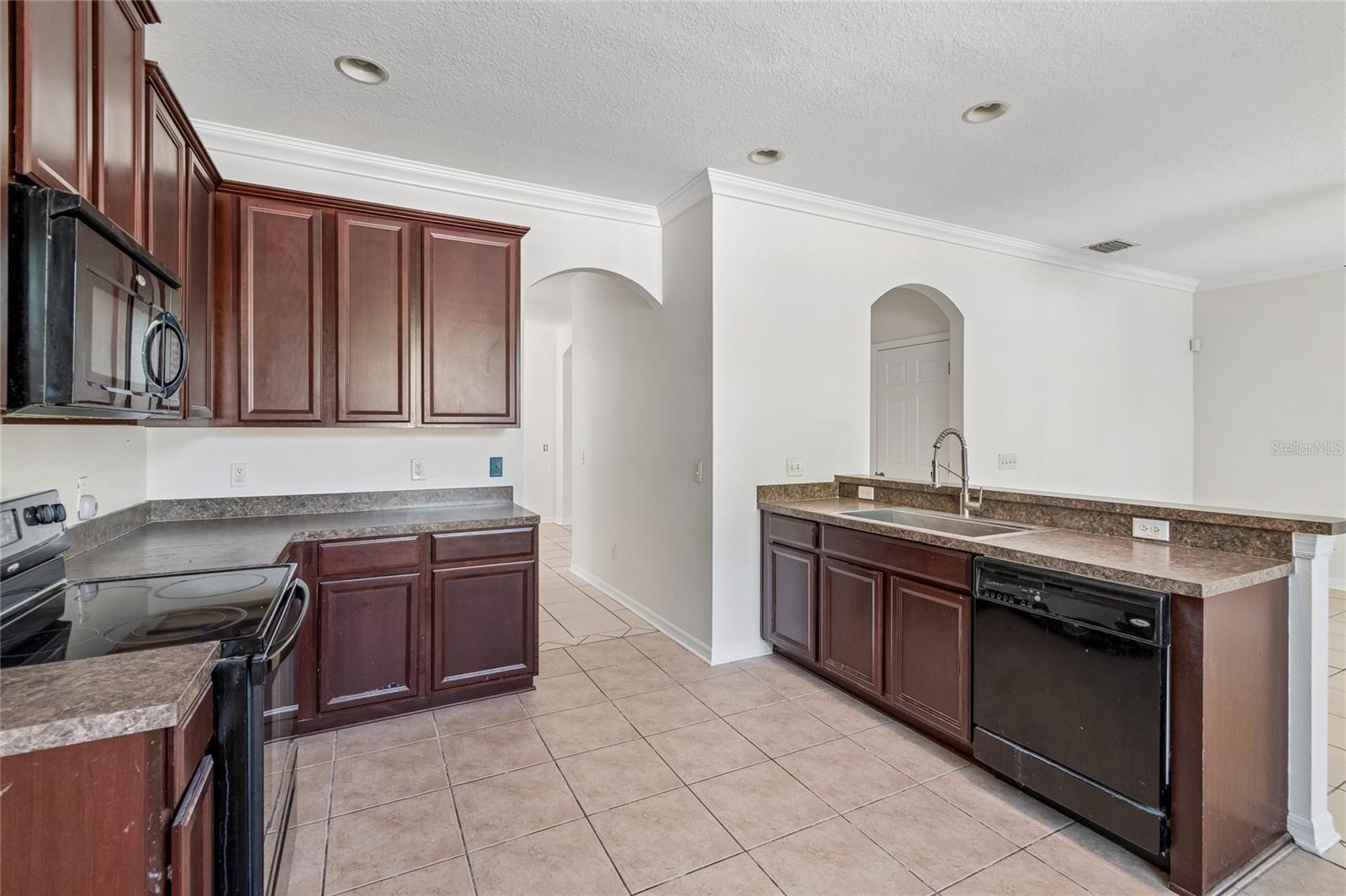 915 Windton Oak, Ruskin, FL 33570