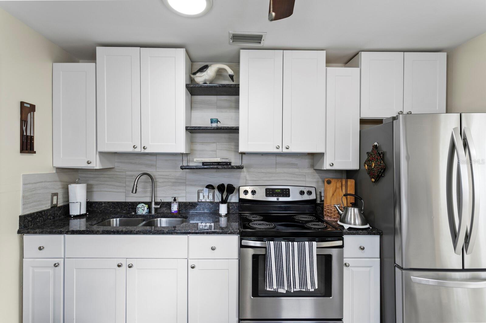 3152 13th, St Petersburg, FL 33713