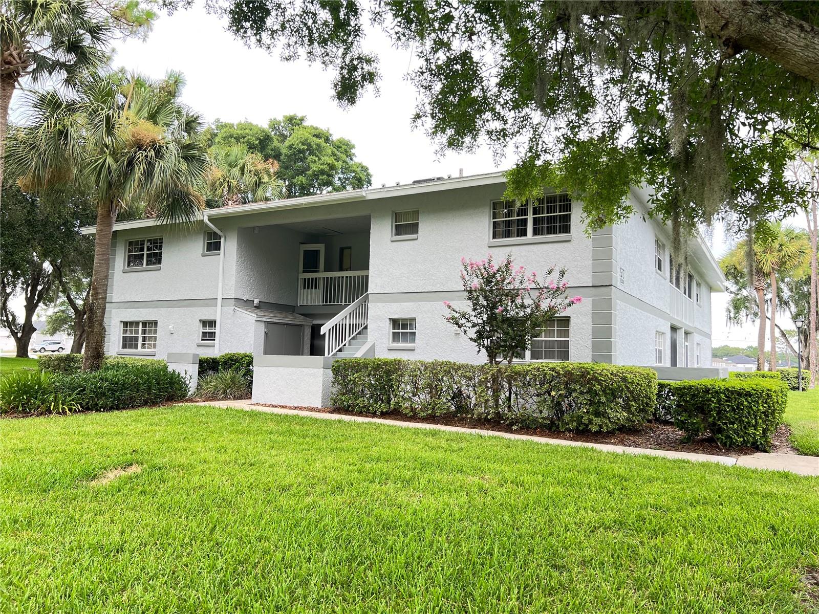 572 Fairways Unit N204, Ocala, FL 34472