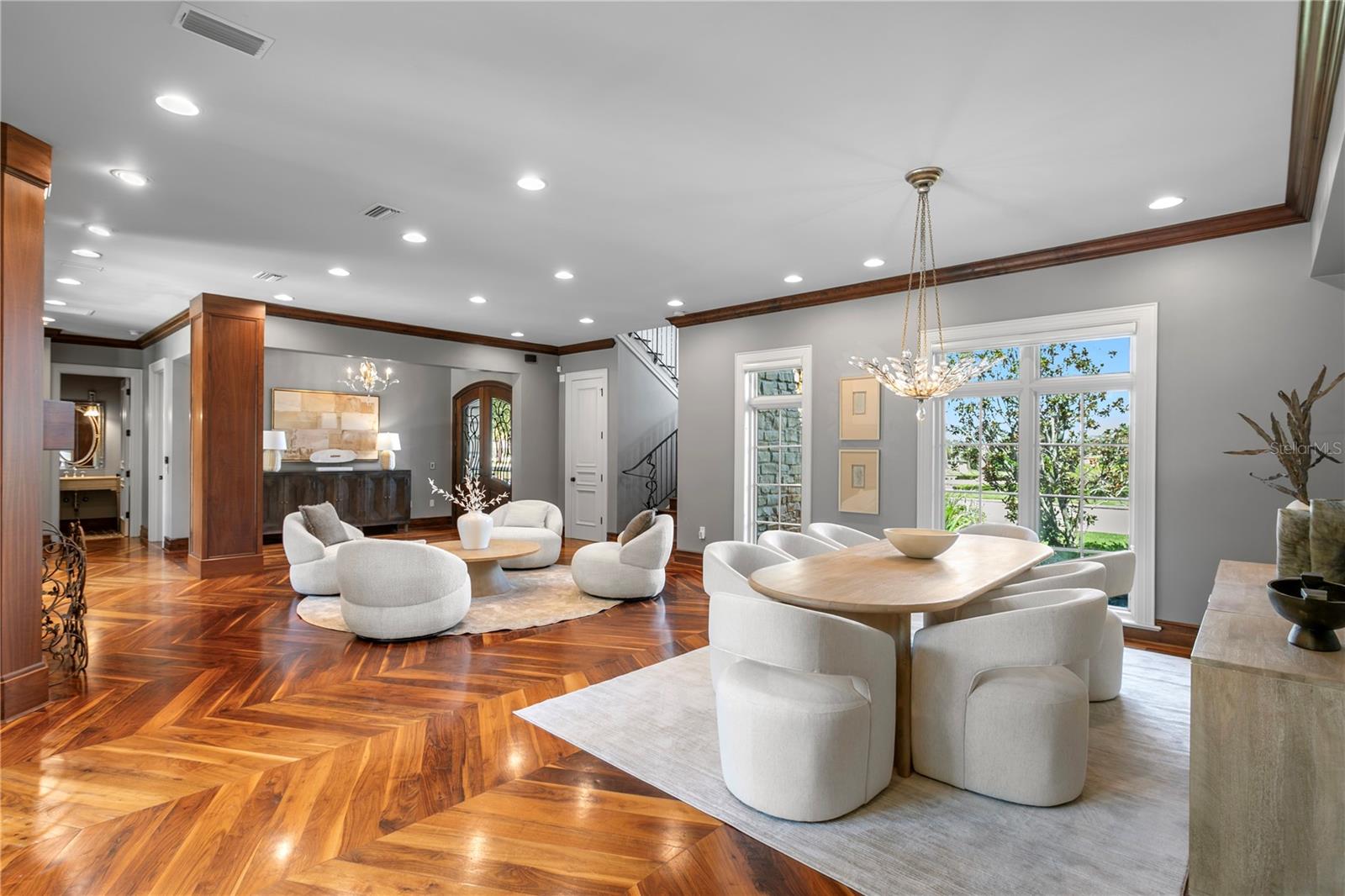 401 Snell Isle, St Petersburg, FL 33704