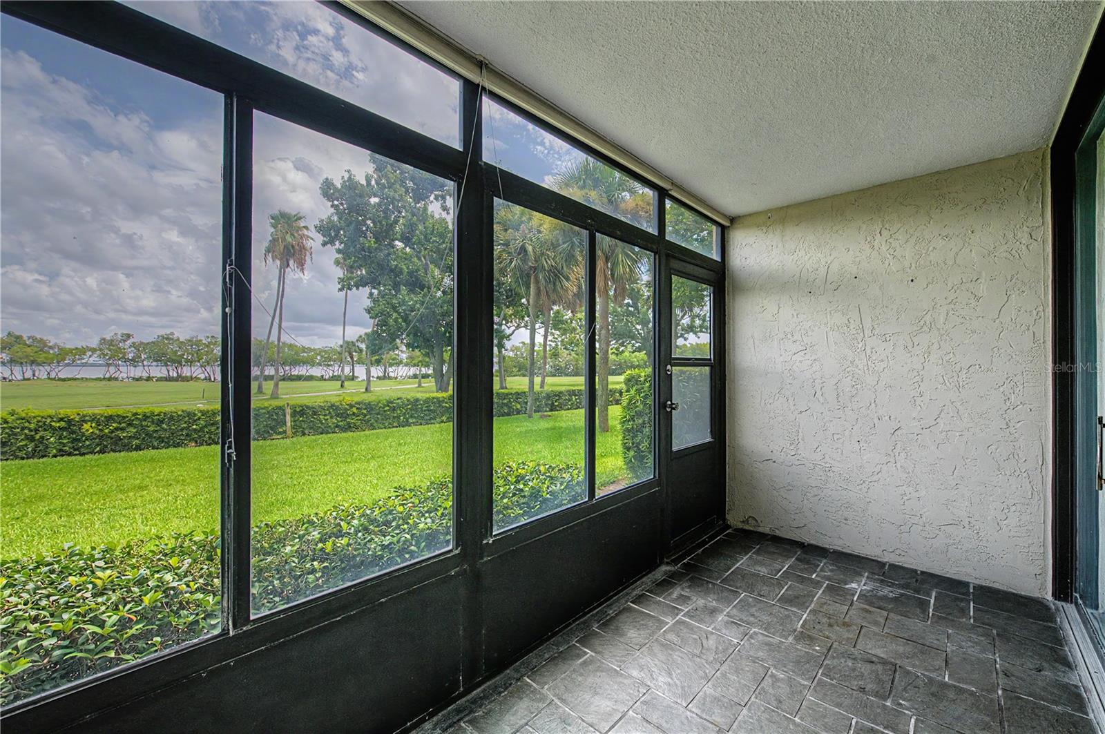 2618 Cove Cay Unit 109, Clearwater, FL 33760