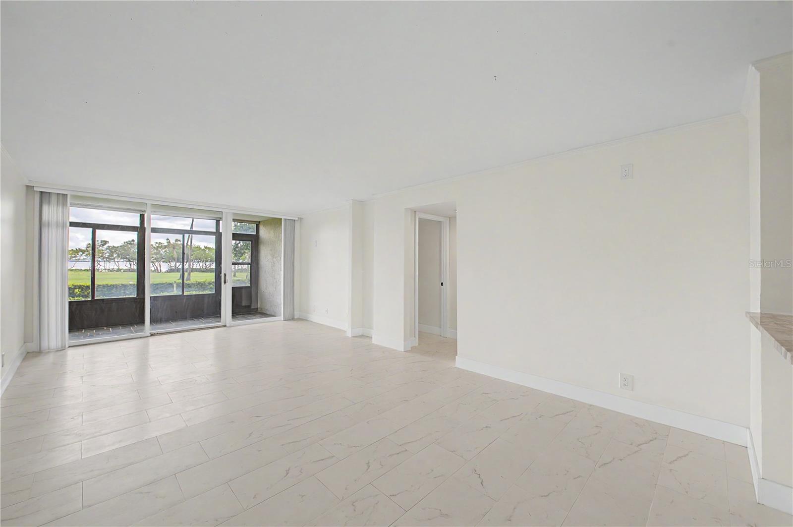 2618 Cove Cay Unit 109, Clearwater, FL 33760