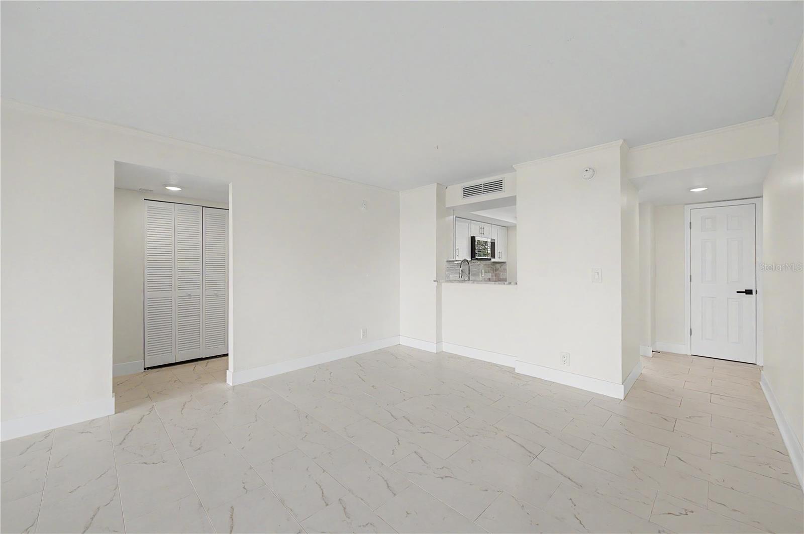 2618 Cove Cay Unit 109, Clearwater, FL 33760