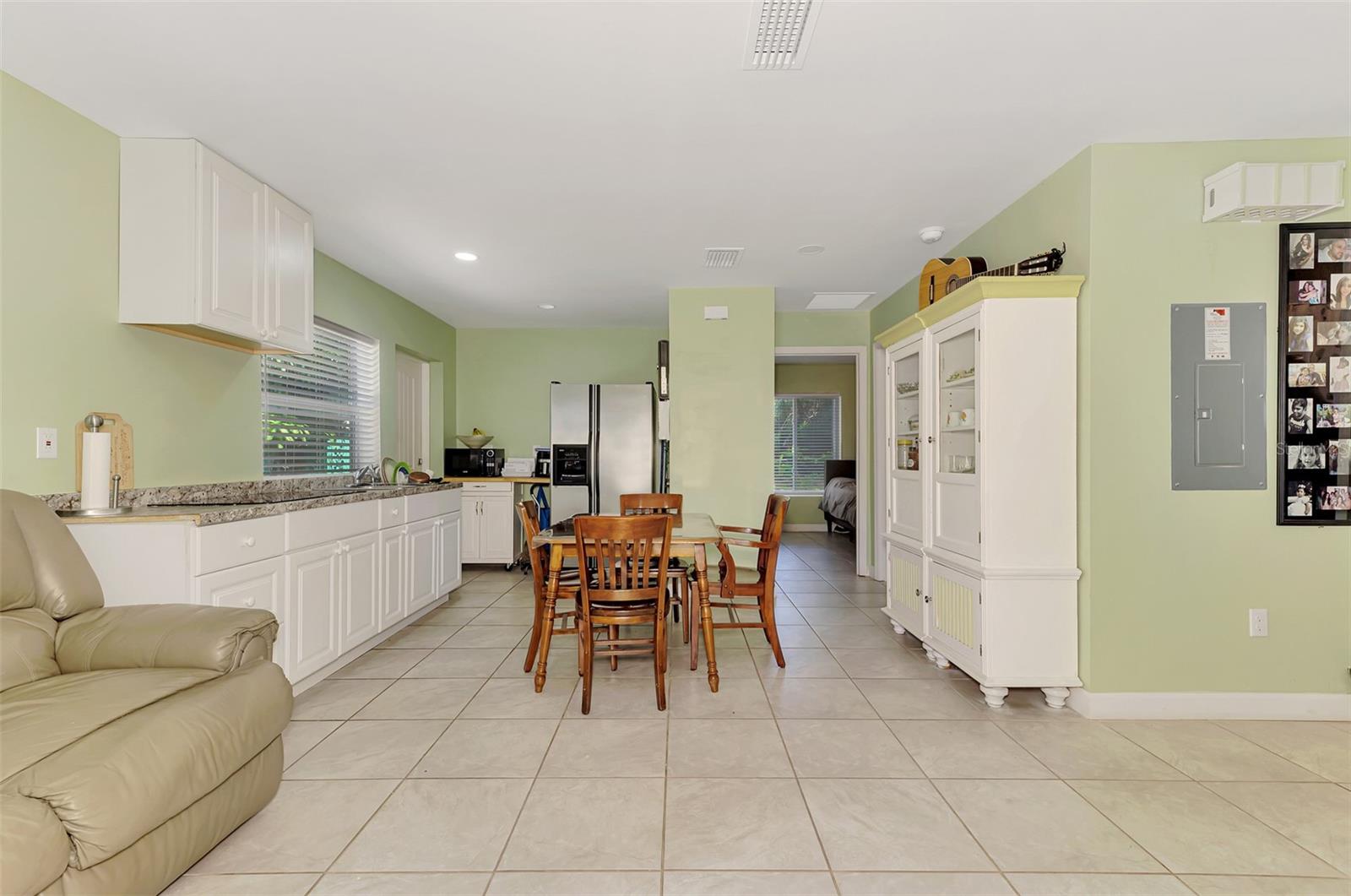 1420 19th, Bradenton, FL 34205