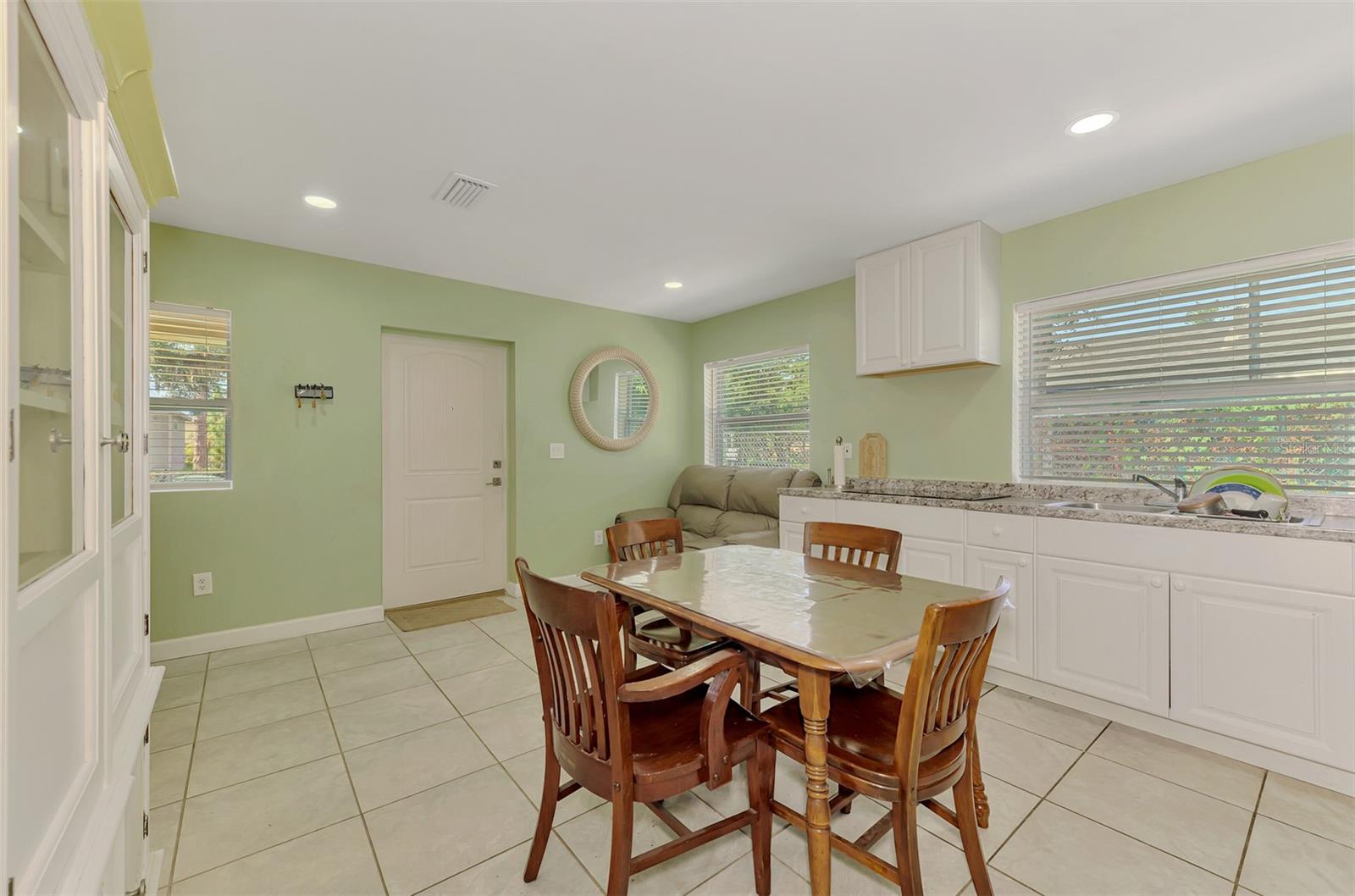 1420 19th, Bradenton, FL 34205