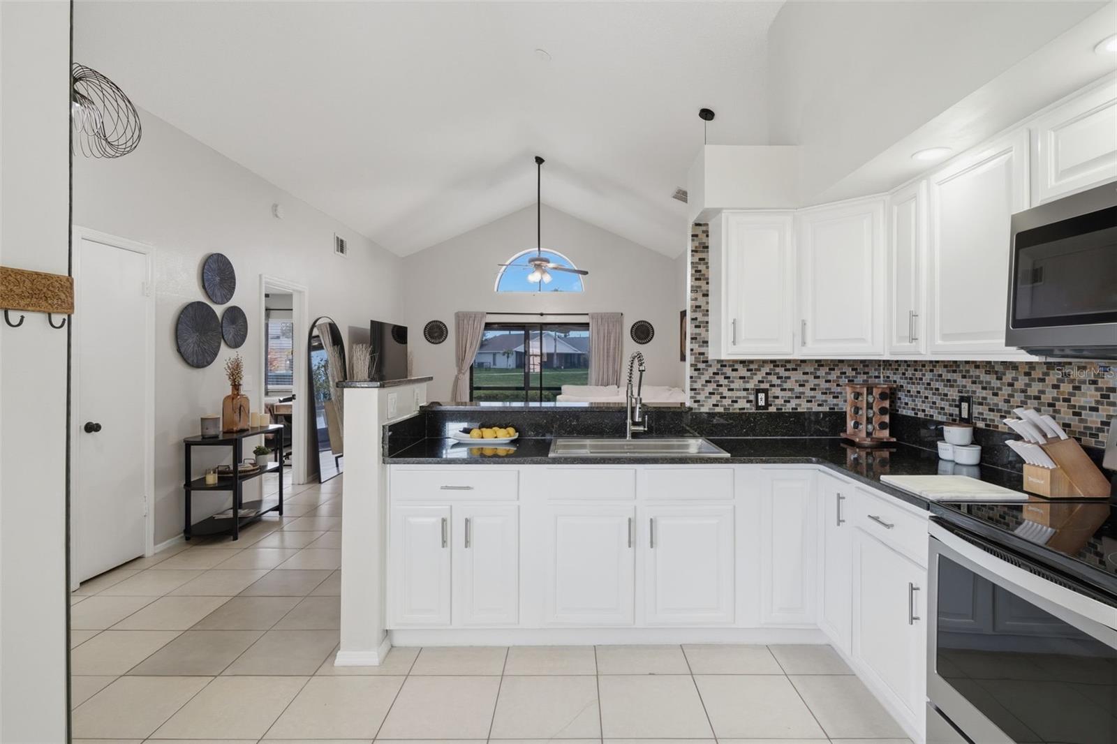 1009 Whalebone Bay, Kissimmee, FL 34741