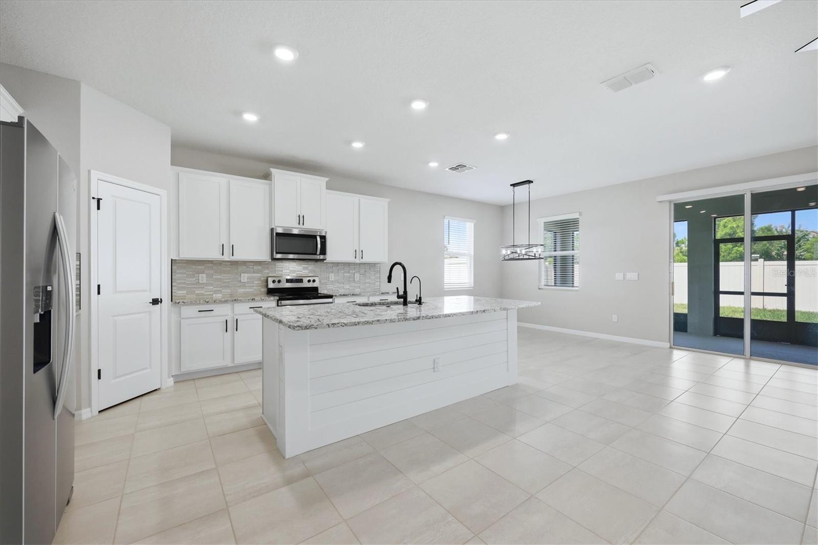 12413 Dora, Parrish, FL 34219