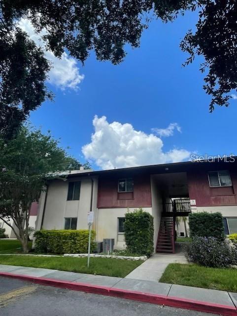 3850 Lake Unit 140, Tampa, FL 33614