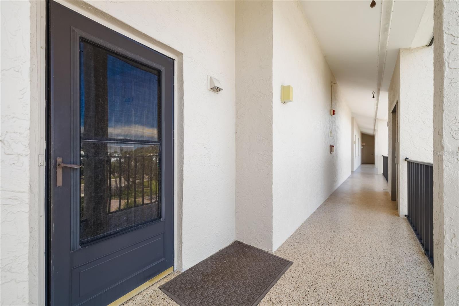 6263 Midnight Pass Unit 403, Sarasota, FL 34242