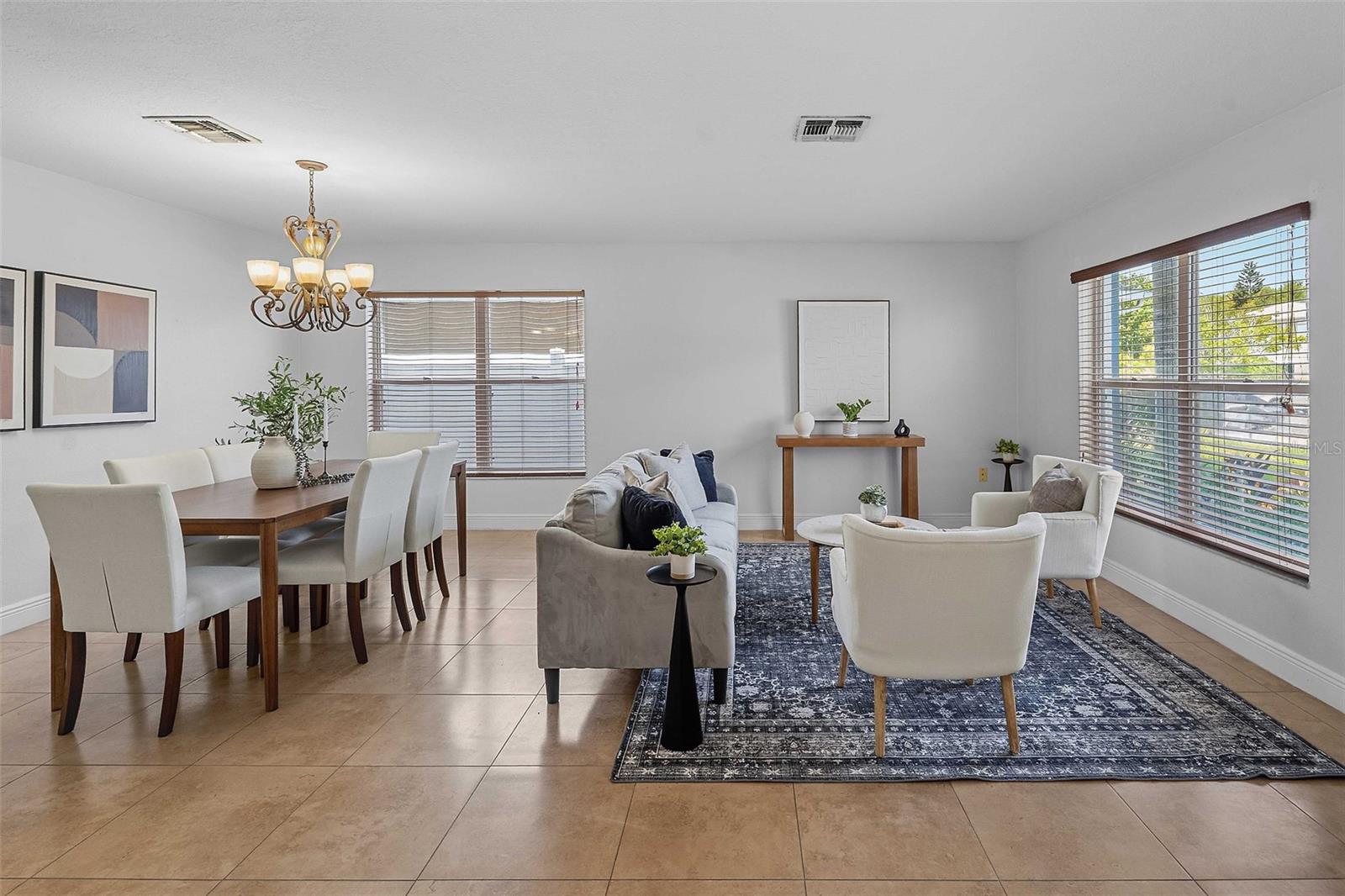 1424 Aguacate, Orlando, FL 32837